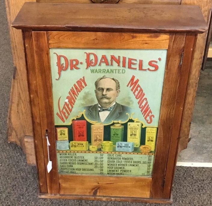 Dr Daniels’ Vet Cabinet