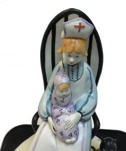 Figurine-art-limitededition-pbuckleymoss-Nurse