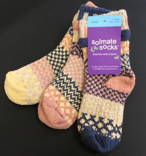 Solmate Pearl kids Socks in navy, yellow, cream and light rose.