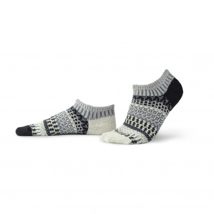 Solmate Pepper Ankle Socks in black, white and gray pattern.